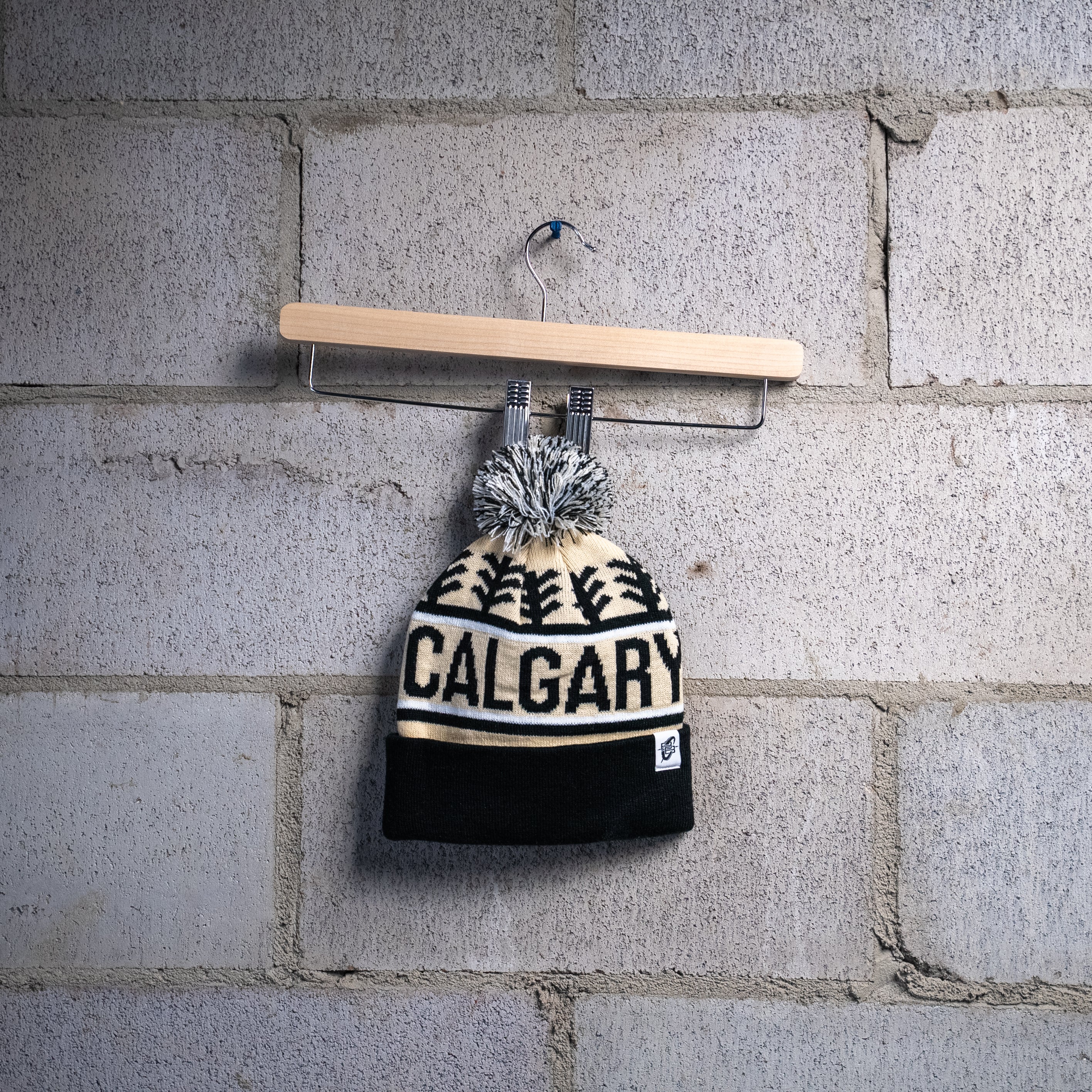 CBB Pom Pom Toque